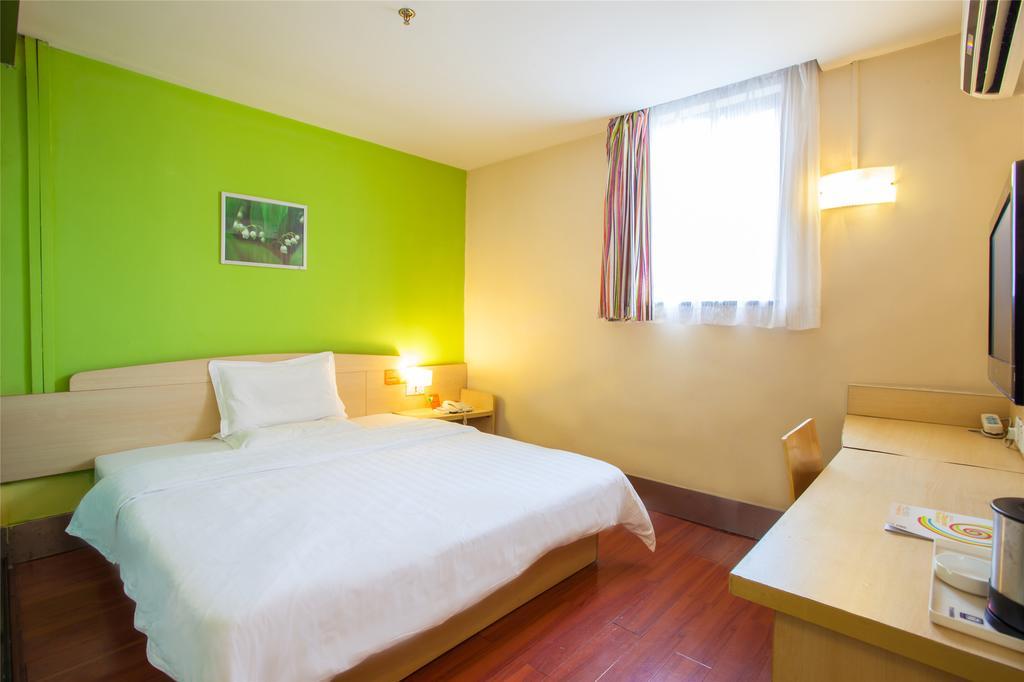 7Days Inn Qingdao Wusi Square Middle Xianggang Road Chambre photo